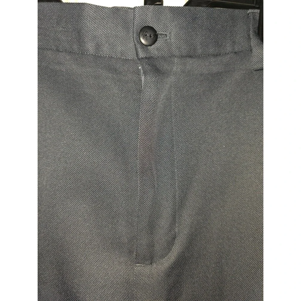 Greg Norman Shorts Mens 36 Black Golf